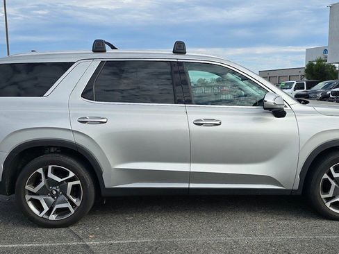 Used 2023 Hyundai Palisade SEL w/ Premium Package image 6