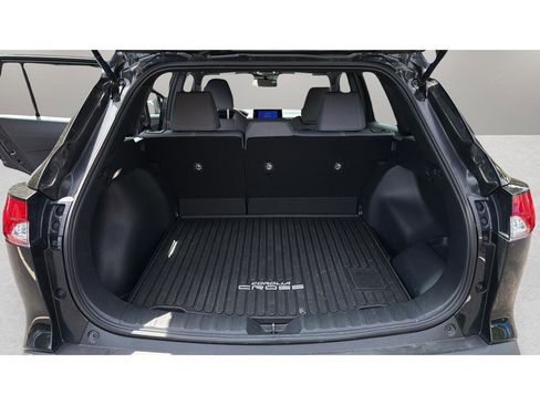 Used 2023 Toyota Corolla Cross AWD Hybrid image 16