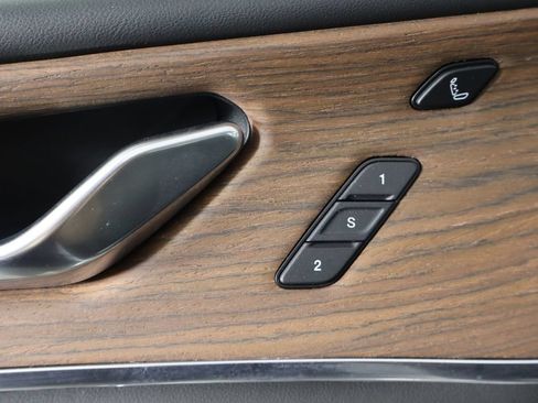 Used 2025 Jeep Grand Cherokee Summit AWD/4WD image 22