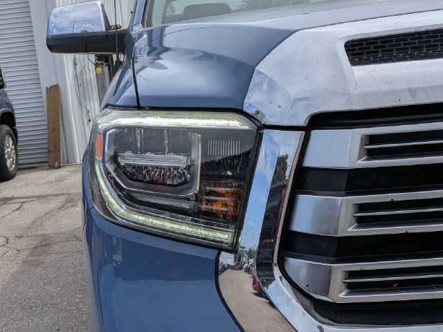 Used 2019 Toyota Tundra Limited w/ Limited Premium Package RWD image 9