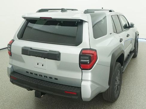 New 2026 Toyota 4Runner SR5 image 11