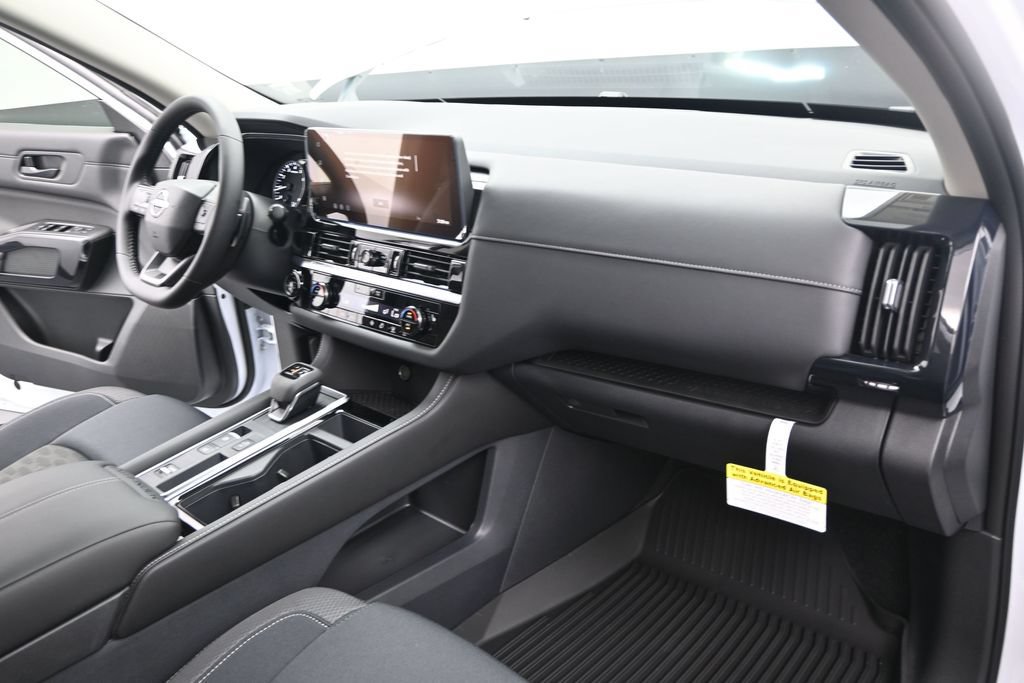 New 2026 Nissan Pathfinder SV FWD image 28