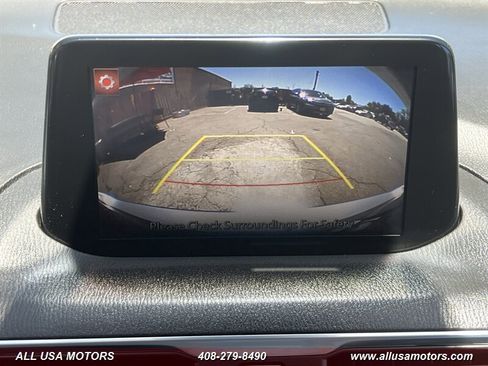 Used 2017 MAZDA MAZDA3 Grand Touring w/ Premium Equipment Package FWD image 32