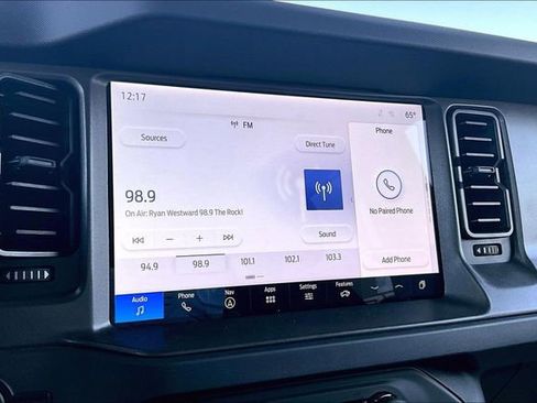 Used 2025 Ford Bronco Big Bend image 15