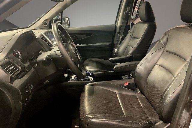 Used 2019 Honda Ridgeline RTL-E image 22