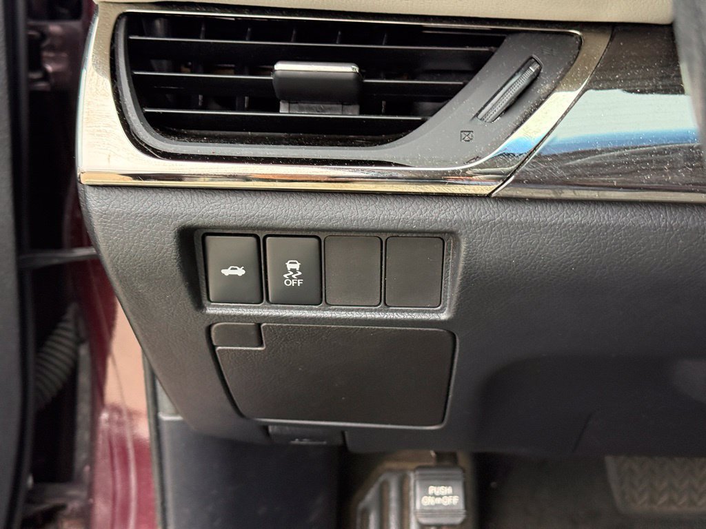 Used 2014 Toyota Avalon XLE Premium FWD image 18