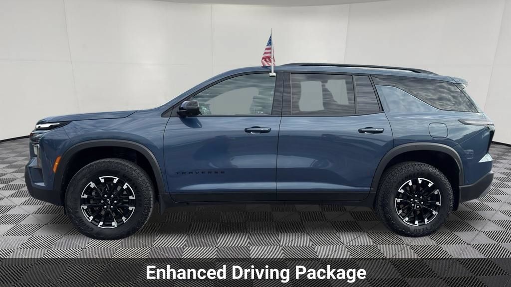 Certified 2024 Chevrolet Traverse Z71 w/ Enhanced Driving Package AWD/4WD image 3