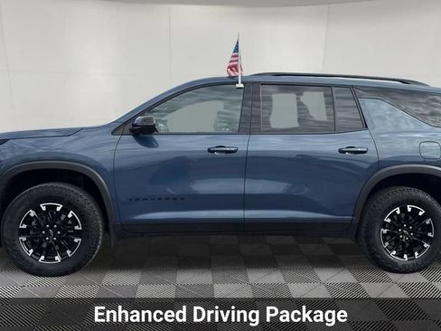 Certified 2024 Chevrolet Traverse Z71 w/ Enhanced Driving Package AWD/4WD image 3