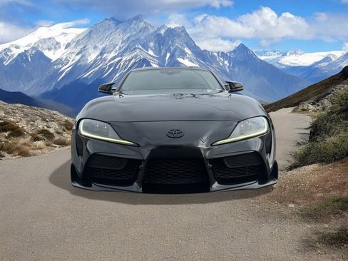 Used 2020 Toyota Supra image 8