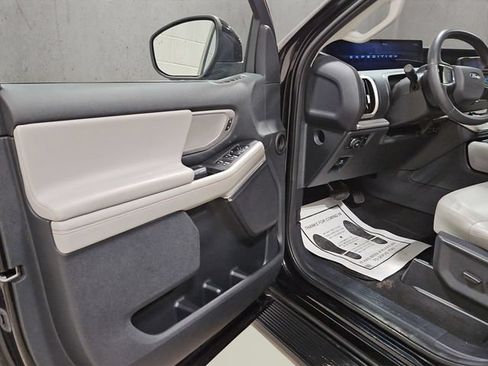 Certified 2025 Ford Expedition Max Active AWD/4WD image 10