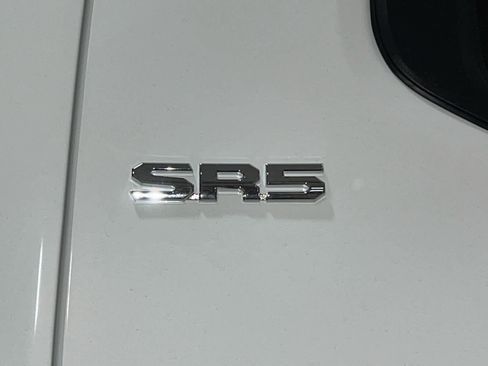 New 2025 Toyota Tacoma SR5 image 7