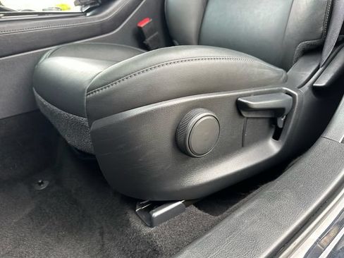 Used 2025 MAZDA CX-30 AWD 2.5 S w/ Select Sport Pkg image 22