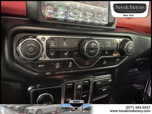 Used 2020 Jeep Wrangler Unlimited Rubicon w/ Dual Top Group image 21