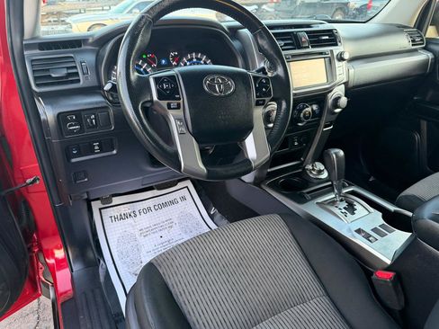 Used 2015 Toyota 4Runner SR5 image 30