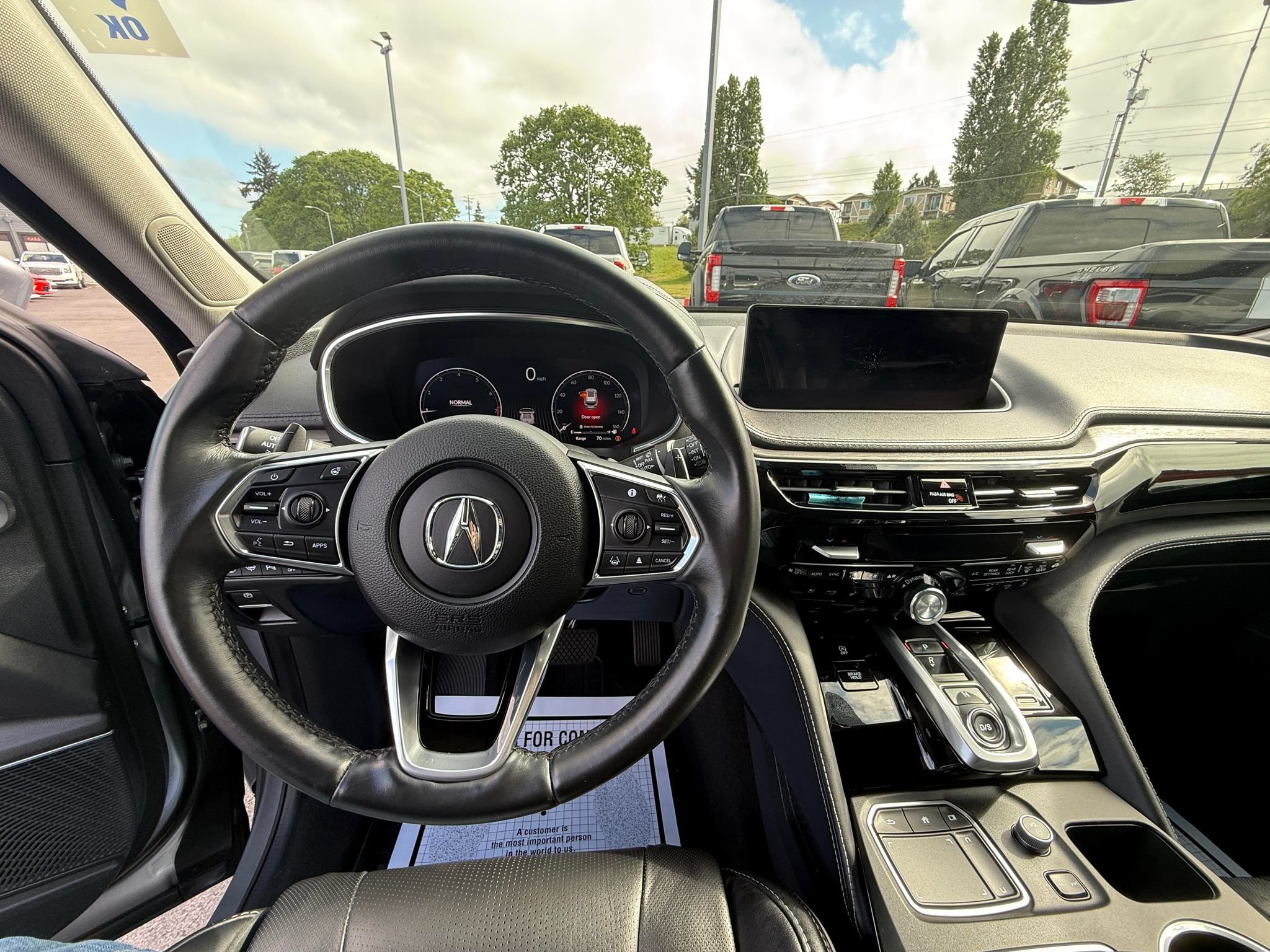 Used 2023 Acura MDX w/ Advance Package AWD/4WD image 10
