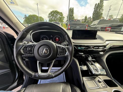 Used 2023 Acura MDX SH-AWD w/ Advance Package image 10