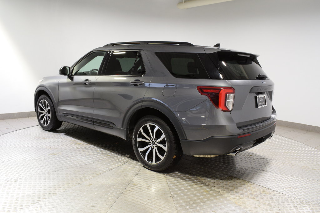 Used 2022 Ford Explorer ST-Line w/ Class IV Trailer Tow Package AWD/4WD image 7