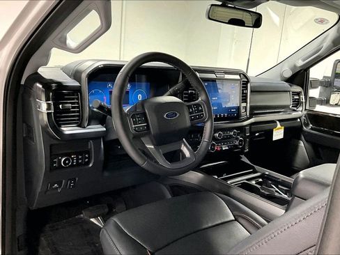 Used 2026 Ford F450 Lariat AWD/4WD image 16