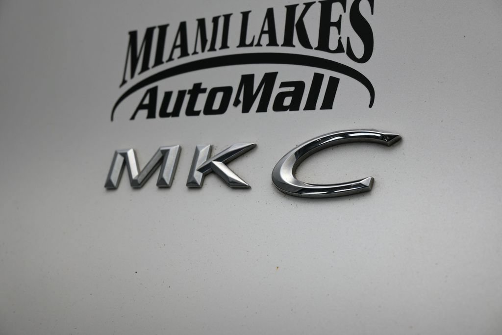 Used 2019 Lincoln MKC Select w/ Select Plus Package FWD image 32