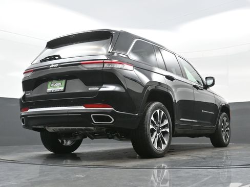 New 2025 Jeep Grand Cherokee Overland w/ Luxury Tech Group IV image 15
