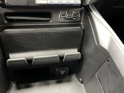 Used 2023 RAM 1500 Big Horn image 25