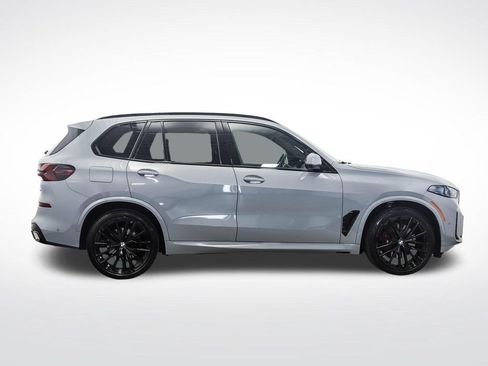 Used 2026 BMW X5 xDrive40i w/ Executive Package AWD/4WD image 6