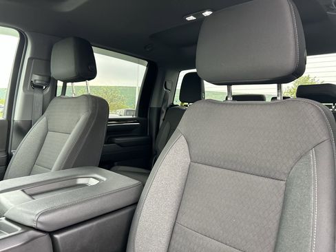 Used 2025 GMC Sierra 2500 SLE w/ SLE Convenience Package AWD/4WD image 23