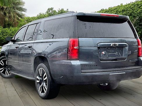 Used 2019 Chevrolet Suburban Premier w/ RST 6.2L Performance Edition RWD image 21