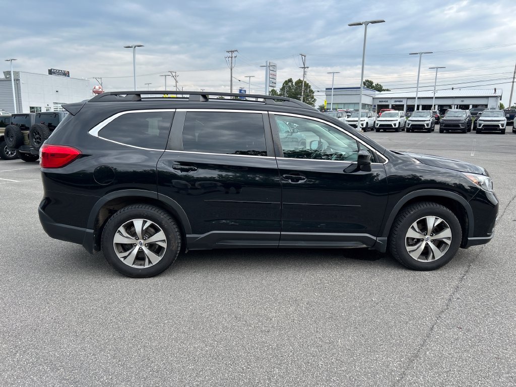 Used 2022 Subaru Ascent Premium w/ Convenience Package AWD/4WD image 6