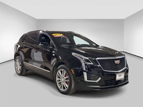 Used 2023 Cadillac XT5 Sportv w/ Technology Package image 7