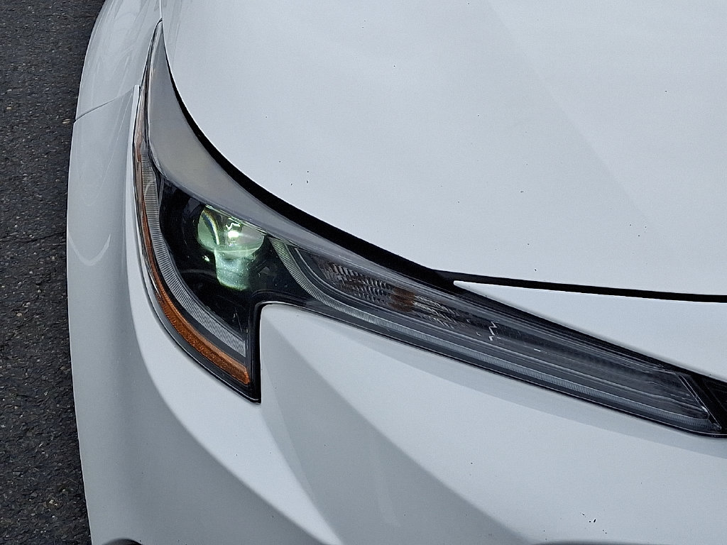 Certified 2021 Toyota Corolla LE w/ LE Premium Package FWD image 9