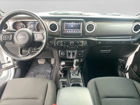 Used 2021 Jeep Wrangler Sport AWD/4WD image 14