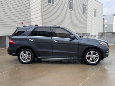 Used 2013 Mercedes-Benz ML 350 4MATIC image 8