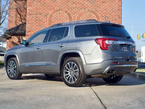 Used 2022 GMC Acadia Denali w/ Denali Ultimate Package image 7