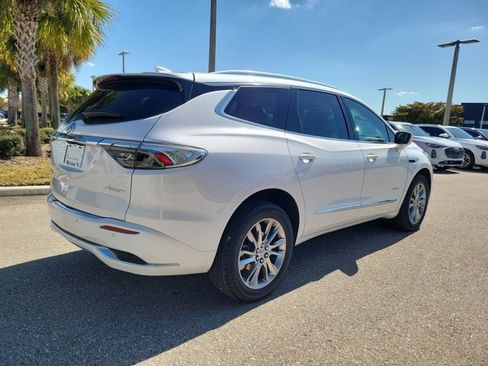Used 2023 Buick Enclave Avenir w/ Avenir Technology Package image 7
