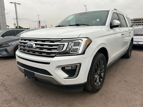 Used 2021 Ford Expedition Max Limited image 3
