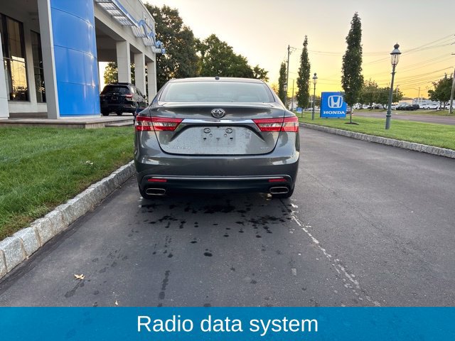 Used 2016 Toyota Avalon XLE FWD image 3