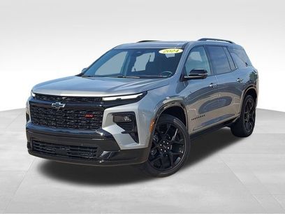 Used 2024 Chevrolet Traverse RS w/ LPO, Floor Liner Package