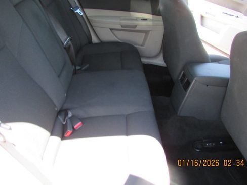 Used 2006 Chrysler 300 w/ Sound Group image 18