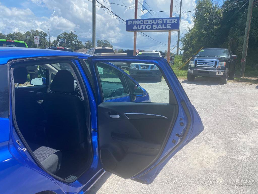 Used 2019 Honda Fit LX image 17
