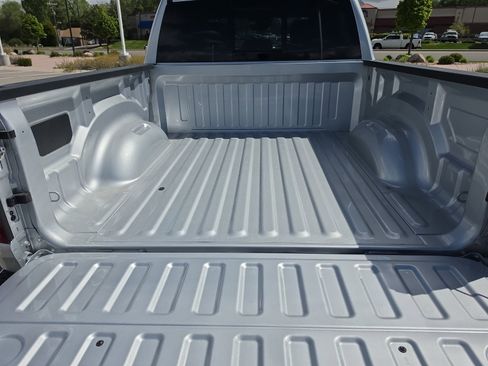 New 2026 RAM 1500 Big Horn AWD/4WD image 13