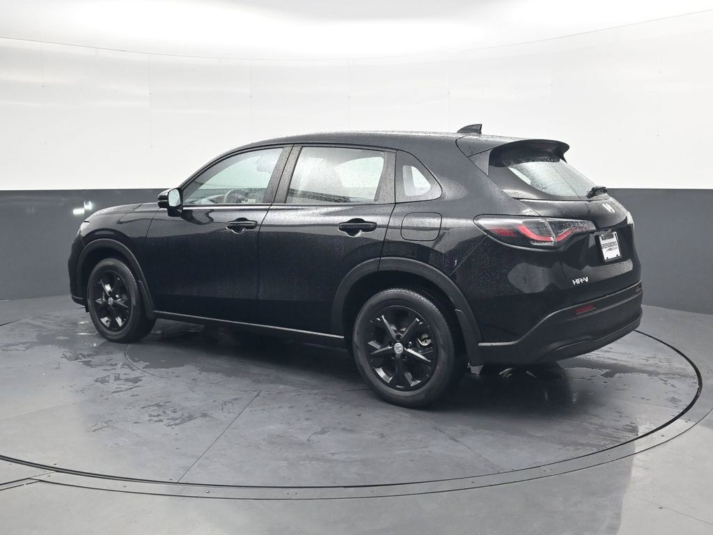 Used 2024 Honda HR-V LX image 10