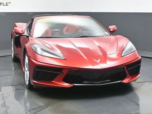 Used 2025 Chevrolet Corvette Stingray Preferred Cpe w/ Chrome Exterior Badge Package image 50