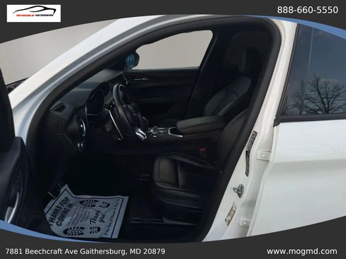 Used 2022 Alfa Romeo Stelvio Sprint AWD/4WD image 17