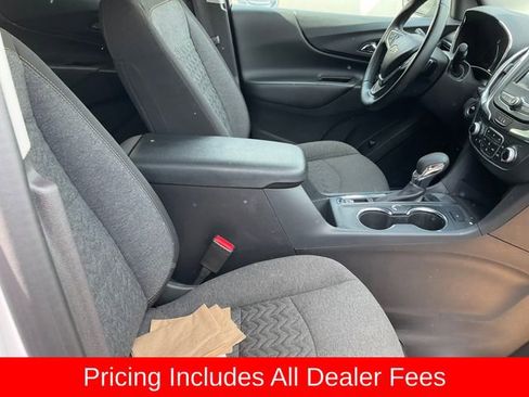 Used 2024 Chevrolet Equinox LT FWD image 9