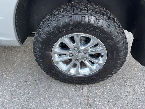 Used 2015 RAM 1500 Express image 4