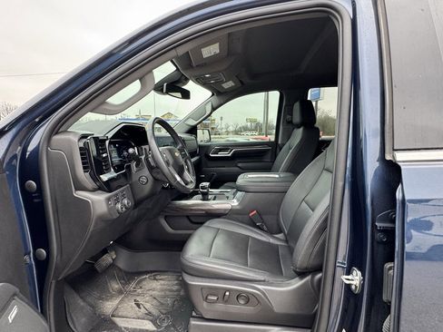 Used 2022 Chevrolet Silverado 1500 LTZ image 7