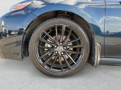 Used 2021 Toyota Camry XSE image 14