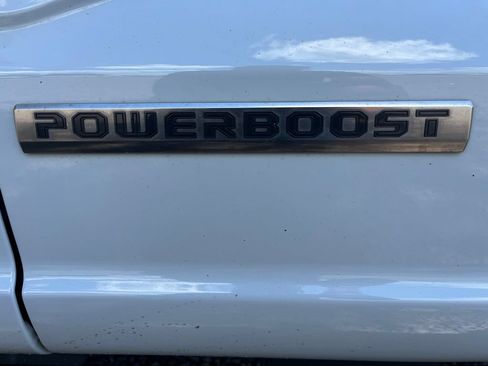 Certified 2024 Ford F150 Lariat w/ Equipment Group 502A High AWD/4WD image 17