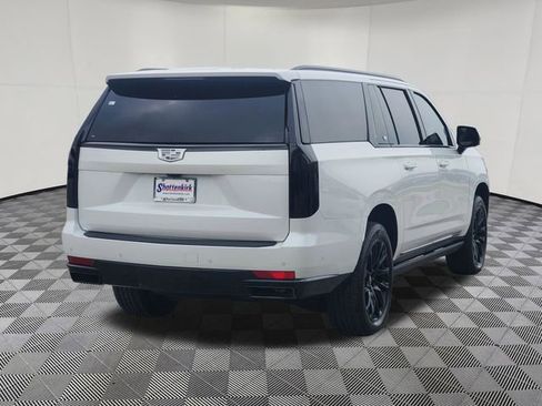 Used 2023 Cadillac Escalade ESV Sport Platinum w/ LPO, ONYX Package RWD image 4